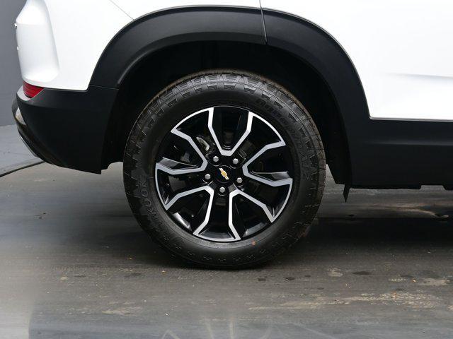 used 2023 Chevrolet TrailBlazer car, priced at $25,445