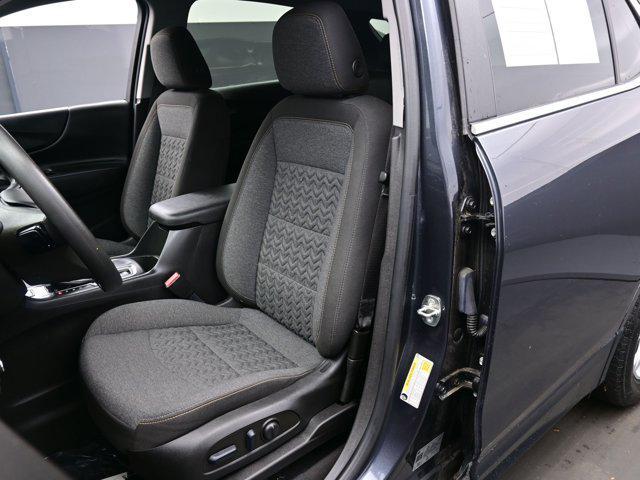 used 2023 Chevrolet Equinox car, priced at $20,000