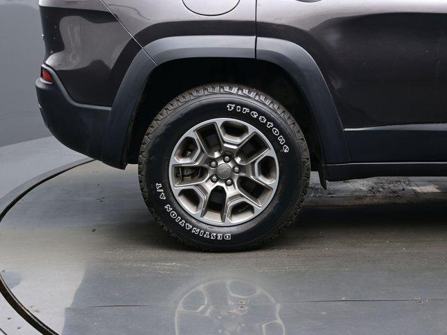 used 2022 Jeep Cherokee car, priced at $21,459