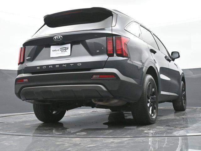 used 2021 Kia Sorento car, priced at $23,449