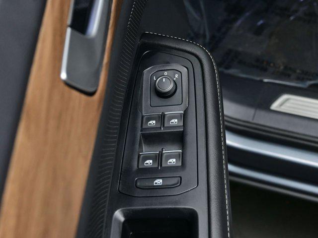 used 2025 Volkswagen Atlas car, priced at $35,915