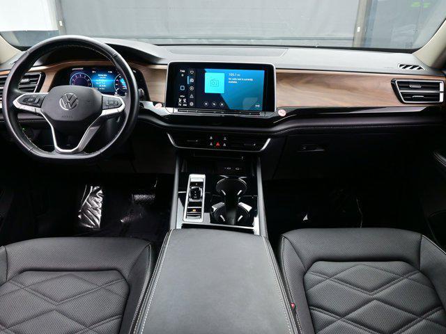 used 2025 Volkswagen Atlas car, priced at $35,915