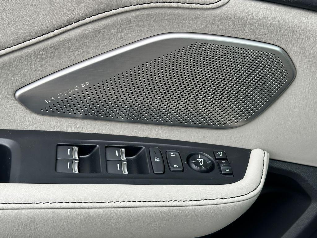 new 2026 Acura RDX car, priced at $54,800