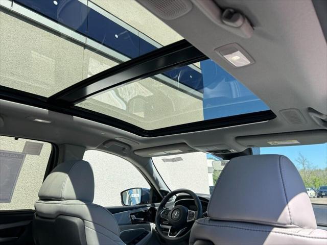 new 2025 Acura MDX car, priced at $60,150