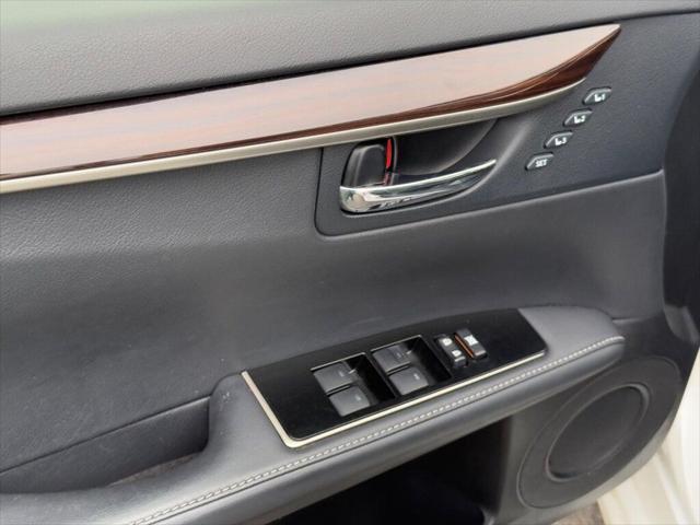 used 2016 Lexus ES 350 car, priced at $21,493