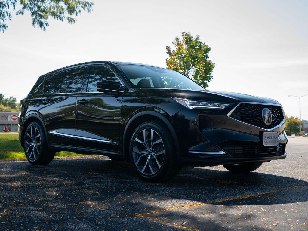used 2024 Acura MDX car, priced at $45,998