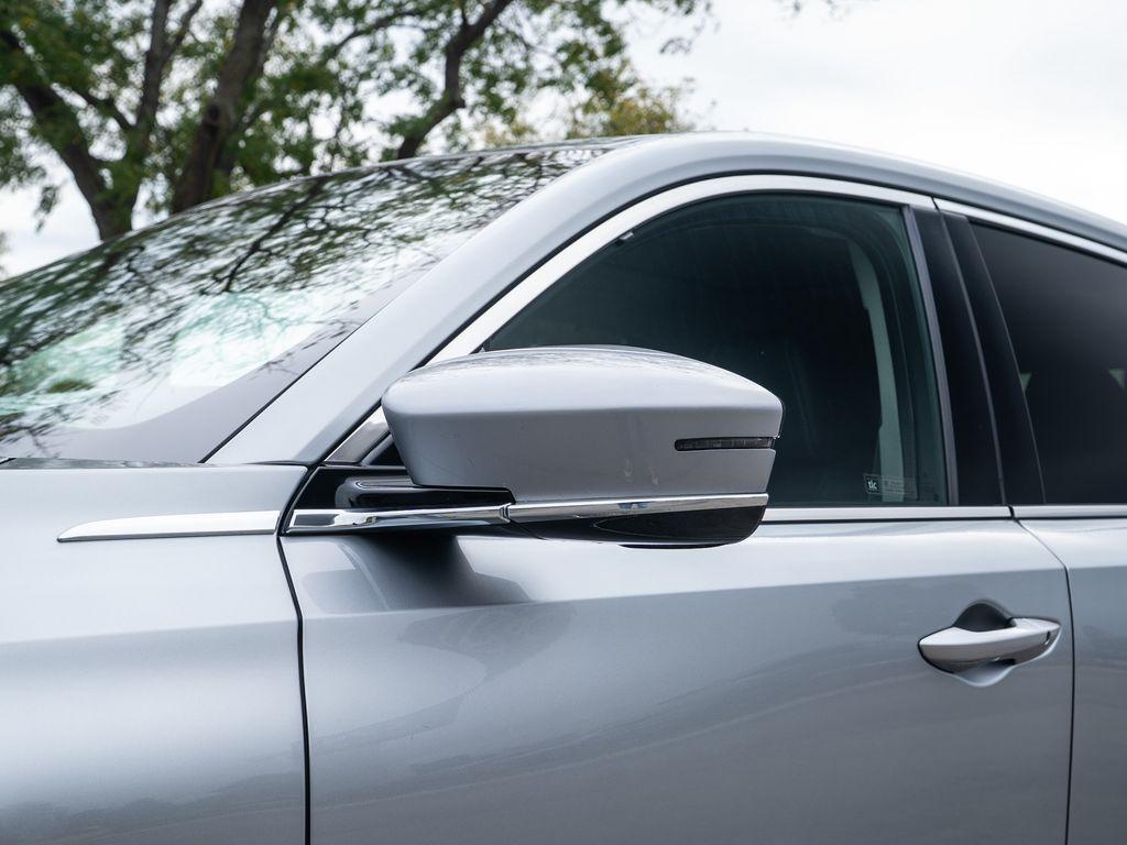 used 2023 Acura MDX car, priced at $41,288