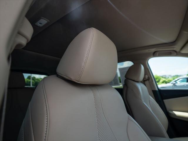 used 2022 Acura RDX car, priced at $38,900