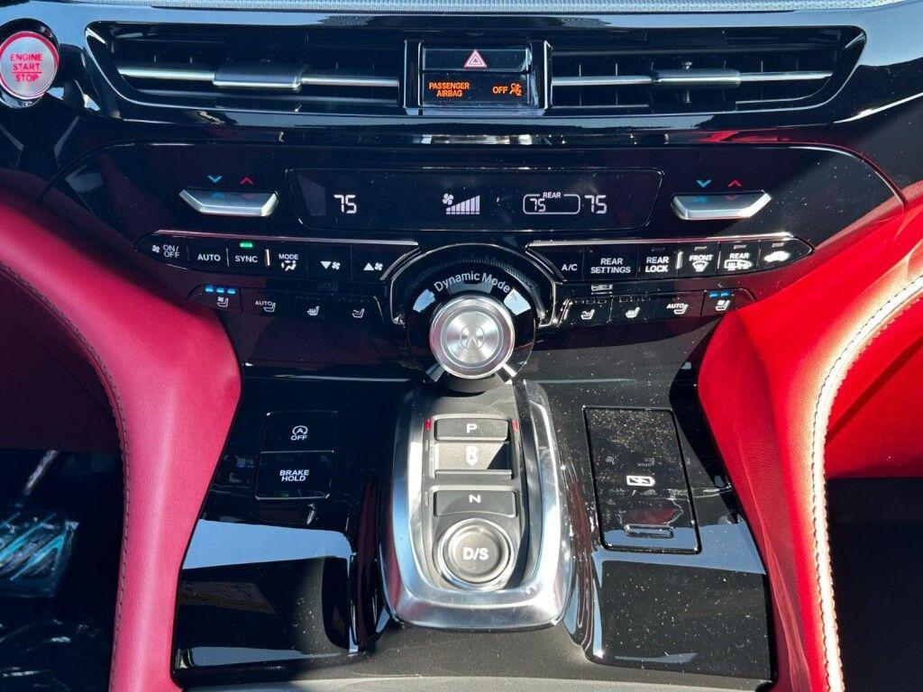new 2025 Acura MDX car, priced at $70,250