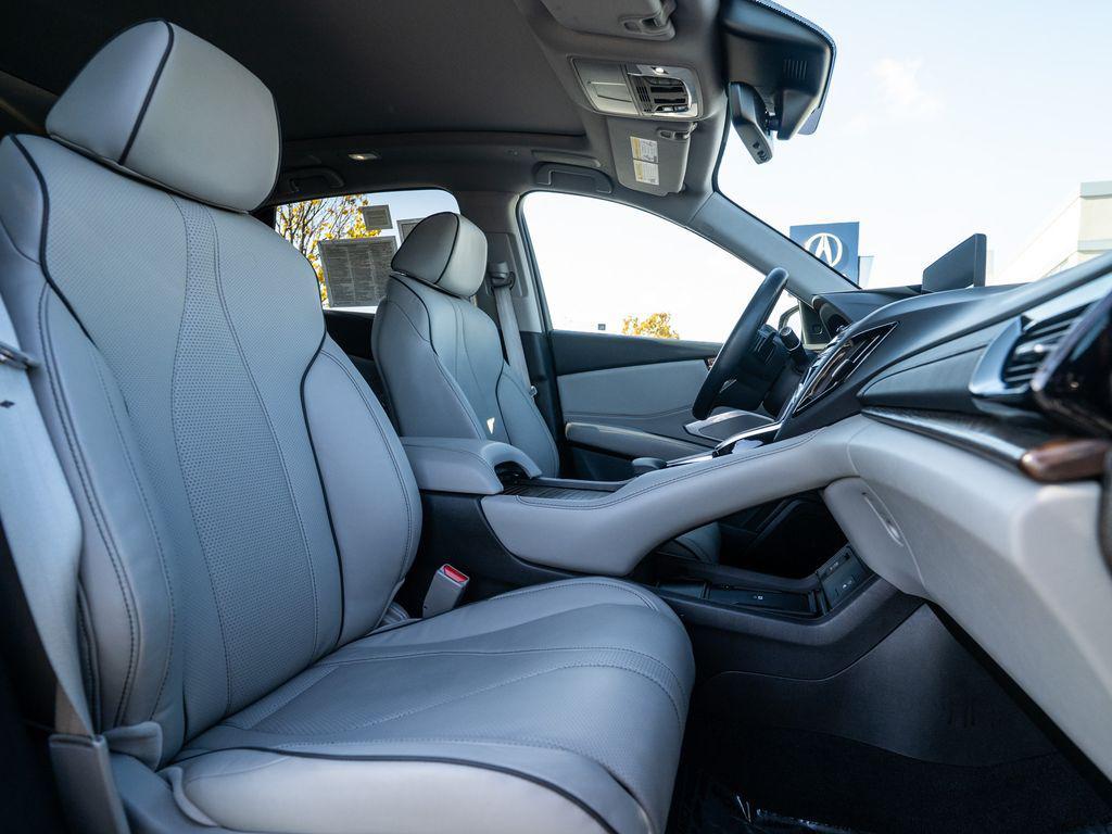 used 2023 Acura RDX car, priced at $43,900