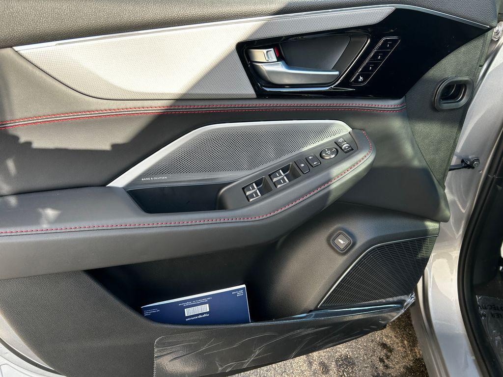 new 2026 Acura MDX car, priced at $70,250