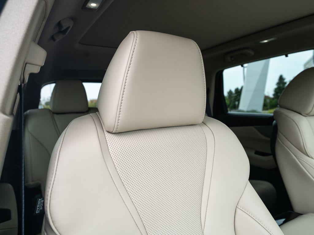 used 2023 Acura MDX car, priced at $44,900