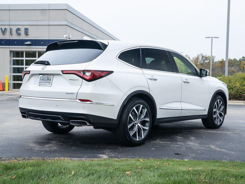 used 2023 Acura MDX car, priced at $44,900