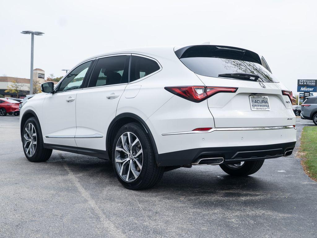 used 2023 Acura MDX car, priced at $44,900