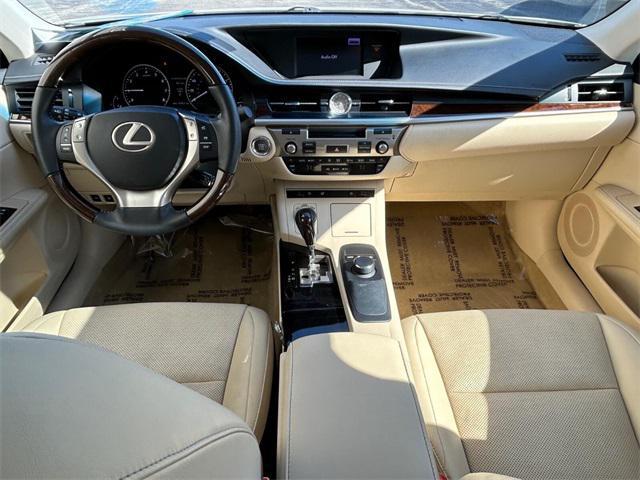 used 2014 Lexus ES 350 car, priced at $19,588