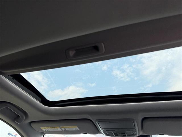 used 2020 Honda CR-V Hybrid car, priced at $30,900
