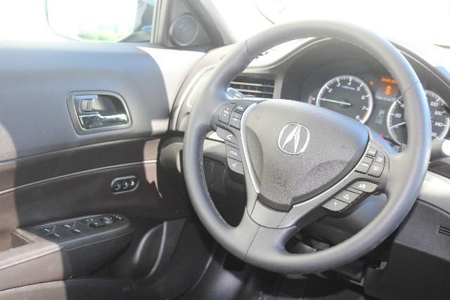 used 2016 Acura ILX car, priced at $17,900