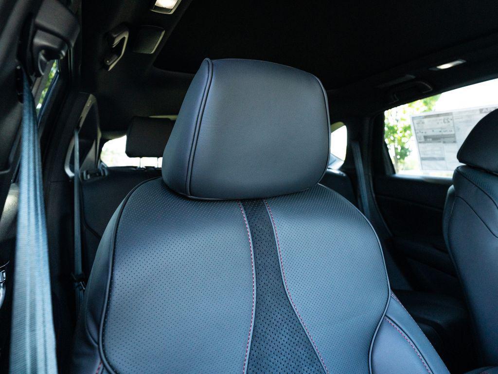 new 2025 Acura RDX car, priced at $52,250