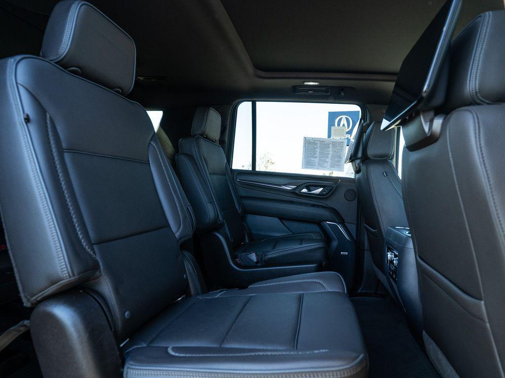 used 2021 GMC Yukon XL car, priced at $48,125