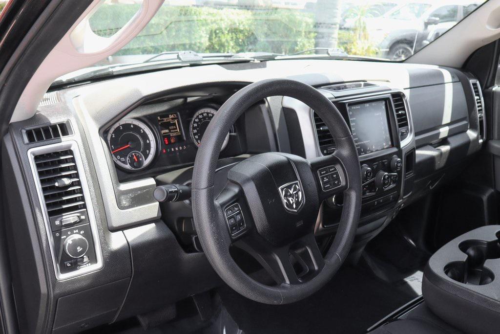 used 2019 Ram 1500 Classic car, priced at $24,995