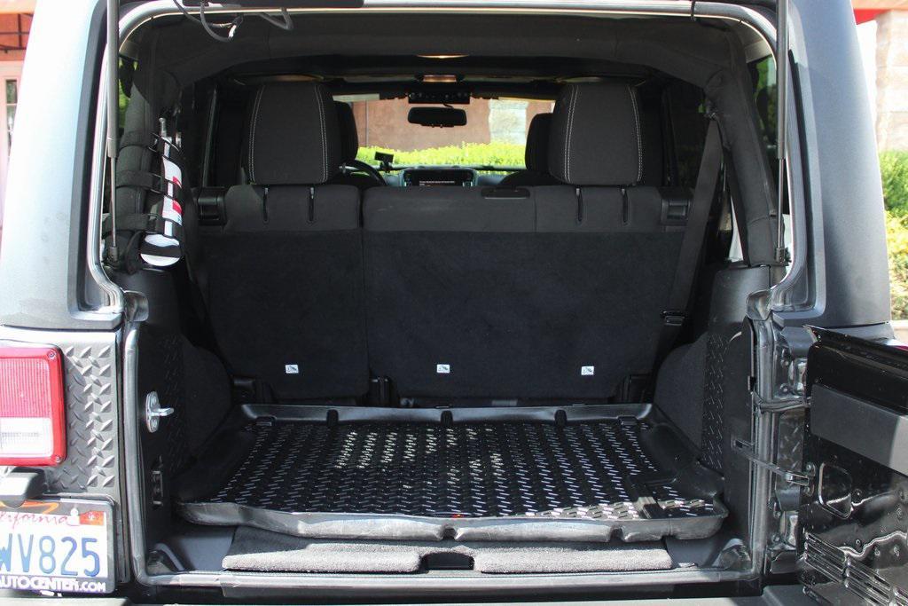 used 2016 Jeep Wrangler Unlimited car, priced at $18,995