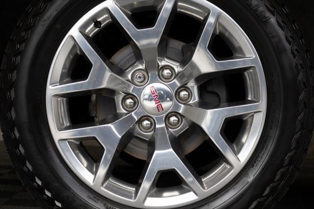 used 2019 GMC Yukon car, priced at $31,995