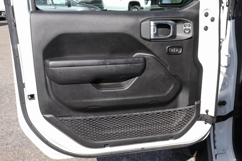 used 2023 Jeep Gladiator car