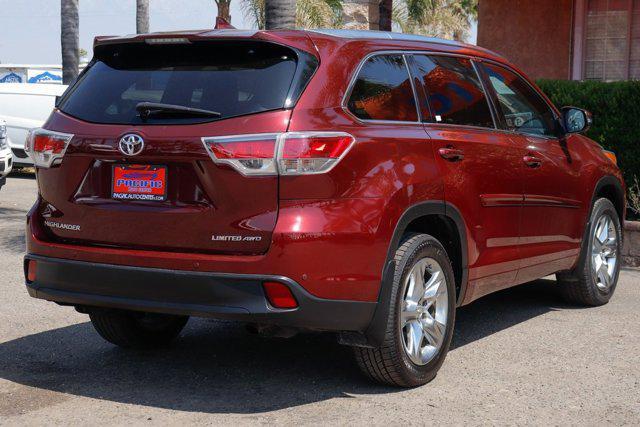 used 2015 Toyota Highlander car, priced at $18,995