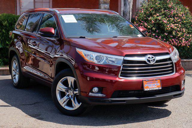 used 2015 Toyota Highlander car, priced at $18,995