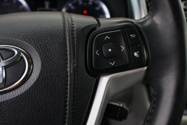 used 2015 Toyota Highlander car, priced at $19,995