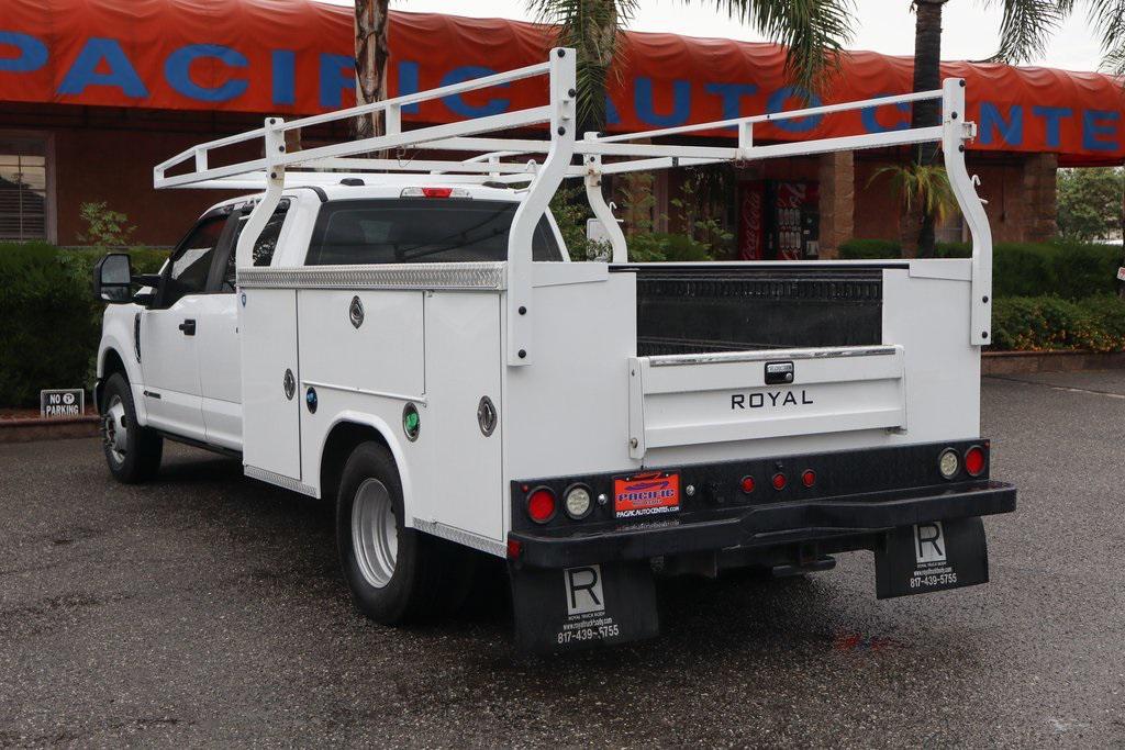 used 2021 Ford F-350 car