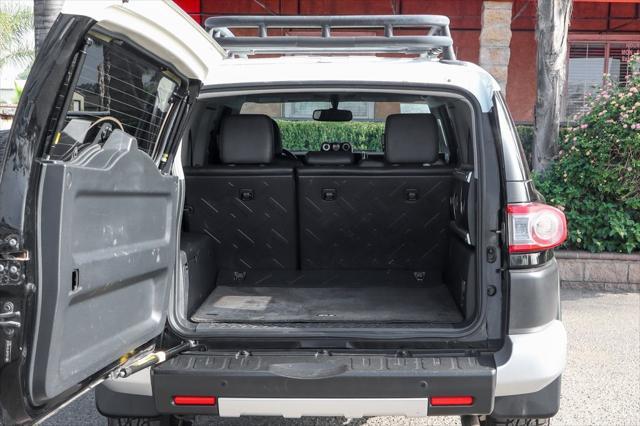 used 2014 Toyota FJ Cruiser car, priced at $32,995
