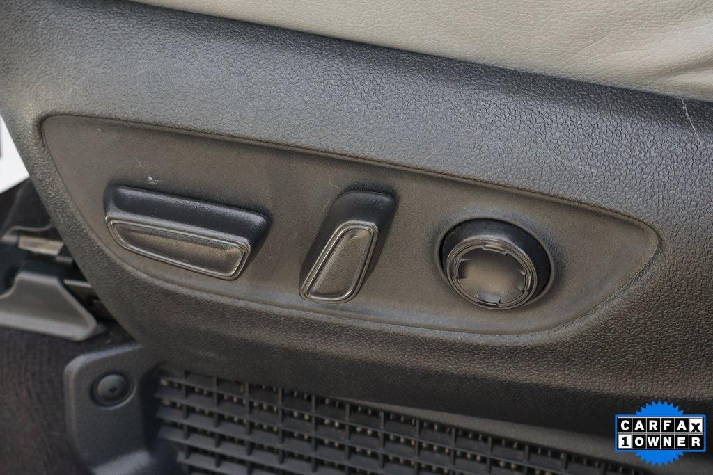 used 2023 Toyota Sienna car, priced at $34,995