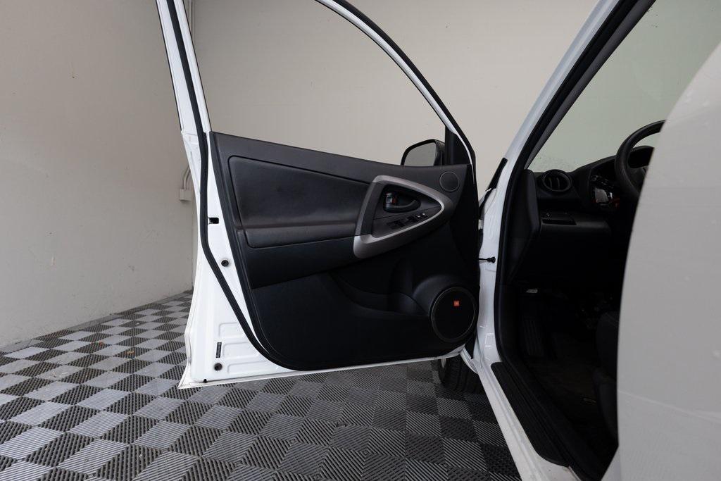 used 2007 Toyota RAV4 car, priced at $9,995