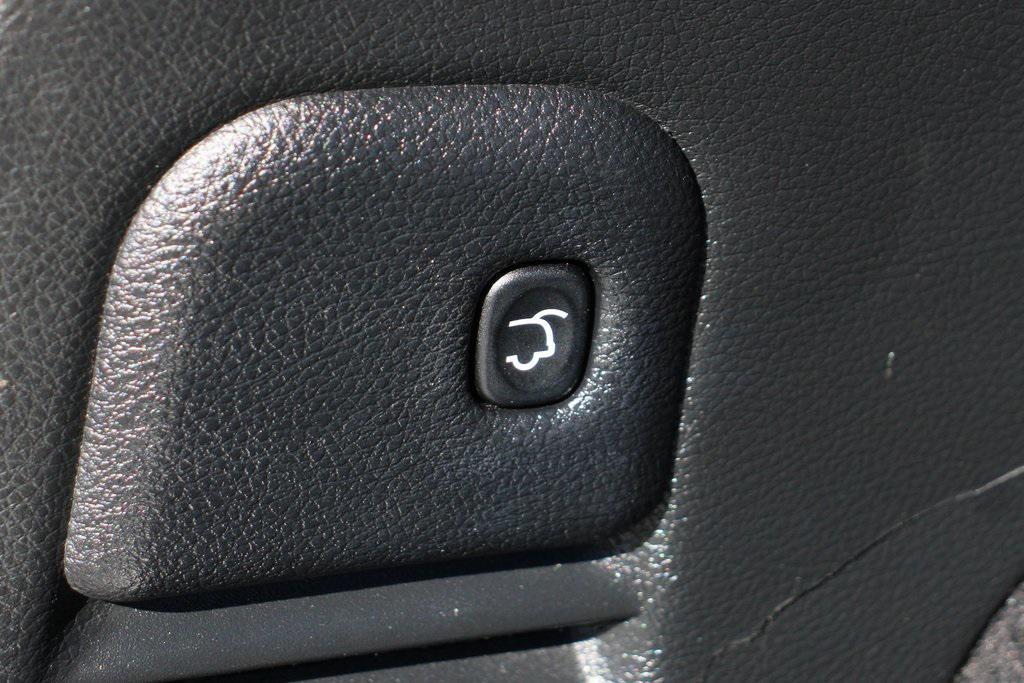 used 2021 Jeep Grand Cherokee car, priced at $31,995