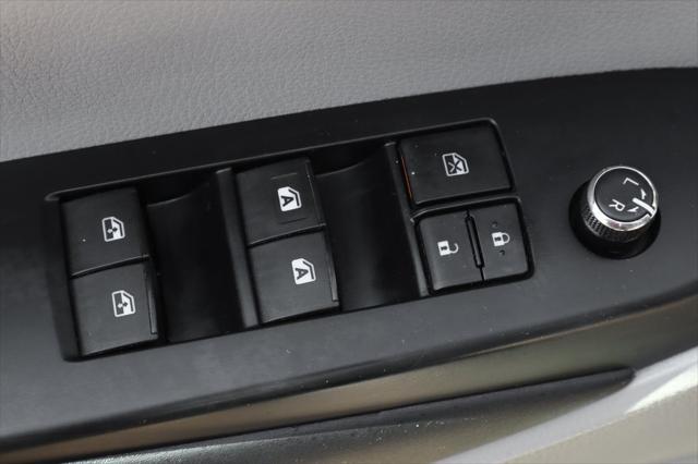 used 2019 Toyota Highlander car, priced at $17,995