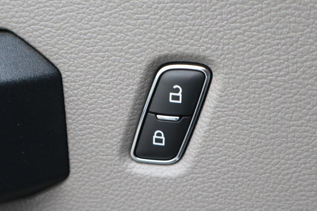 used 2022 Ford F-350 car