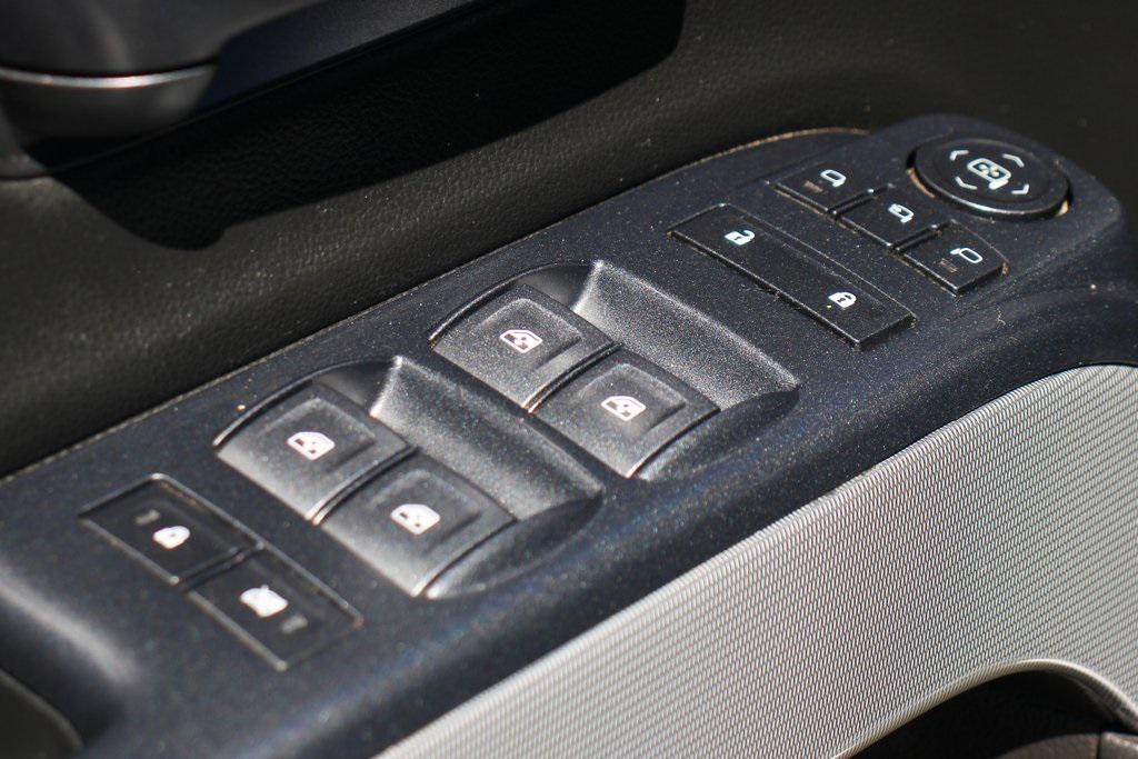 used 2018 Chevrolet Silverado 1500 car, priced at $31,995