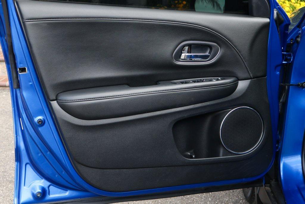 used 2022 Honda HR-V car, priced at $19,995