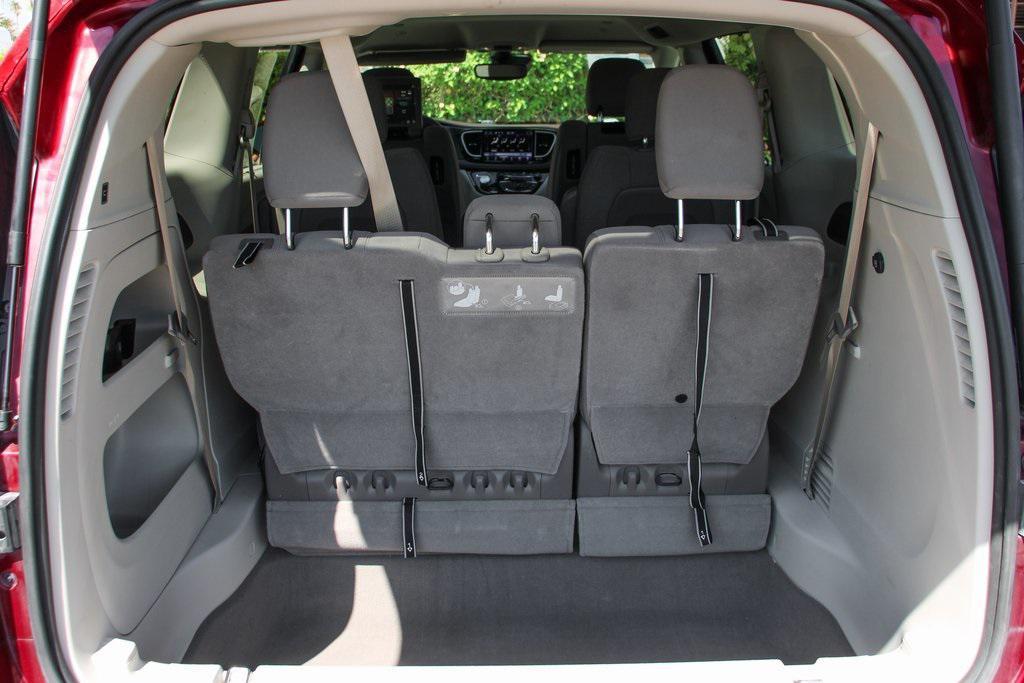 used 2021 Chrysler Pacifica car, priced at $22,995