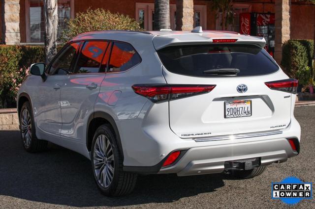 used 2022 Toyota Highlander Hybrid car, priced at $40,995