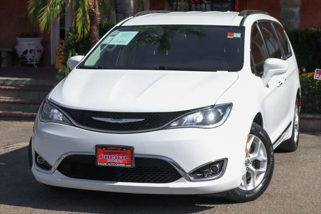 used 2020 Chrysler Pacifica car, priced at $16,995