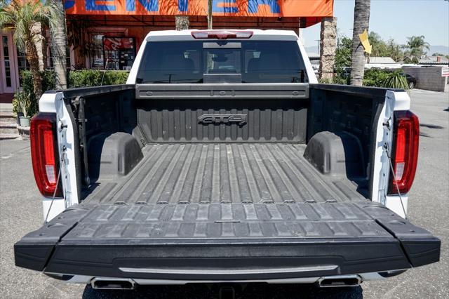 used 2022 GMC Sierra 1500 car, priced at $45,995