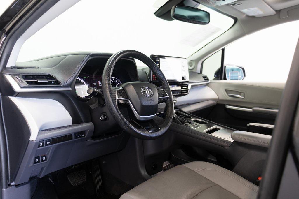 used 2024 Toyota Sienna car, priced at $44,995