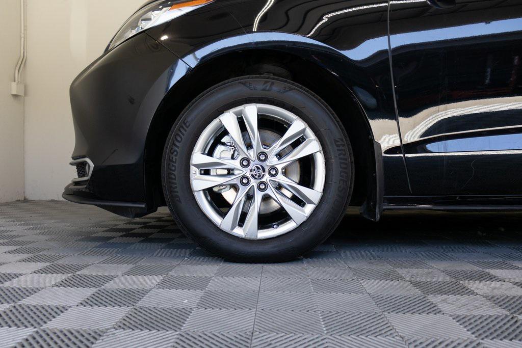 used 2024 Toyota Sienna car, priced at $44,995