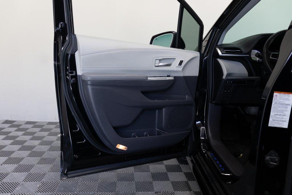 used 2024 Toyota Sienna car, priced at $44,995