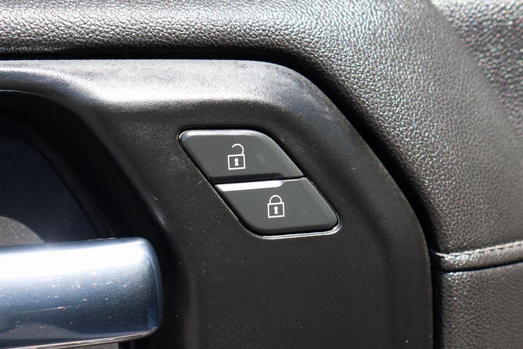 used 2021 Chevrolet Silverado 1500 car, priced at $26,995