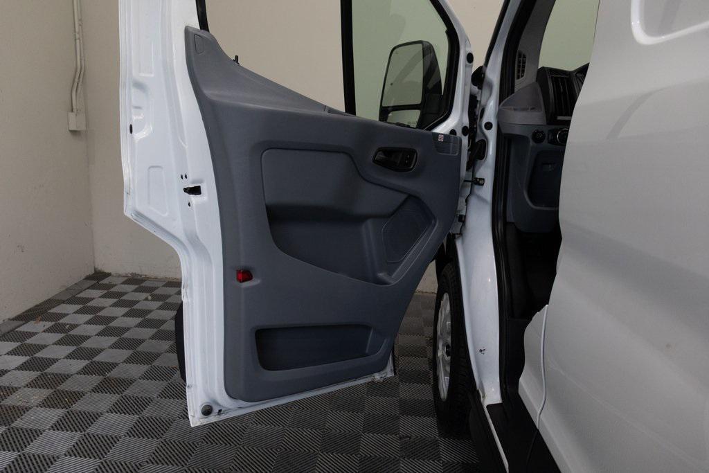 used 2019 Ford Transit-150 car