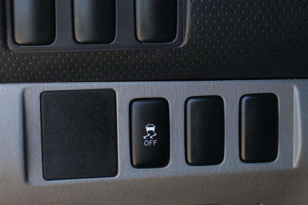 used 2013 Toyota Tacoma car, priced at $11,995