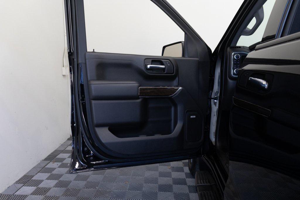 used 2022 GMC Sierra 1500 car, priced at $39,995